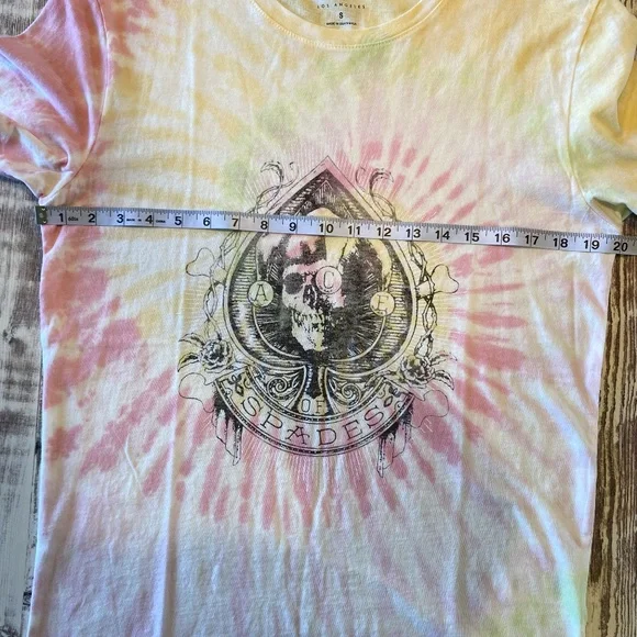 LUCKY BRAND womans graphic T-short sleeve tie dye size small NWT - Picture 5 of 11